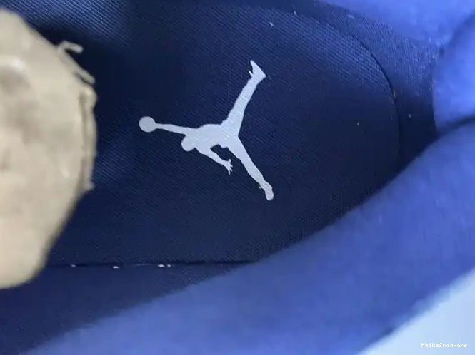 MaikeSneakers Washed Air Jordan CZ8455-100 1 Low Denim 0518